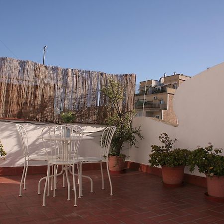 Lovely Apartment With A Terrace Barcellona Esterno foto